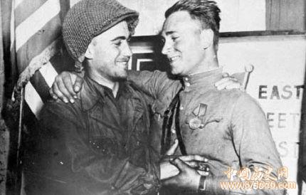 美苏易北河会师历史 易北河会师影响是什么？