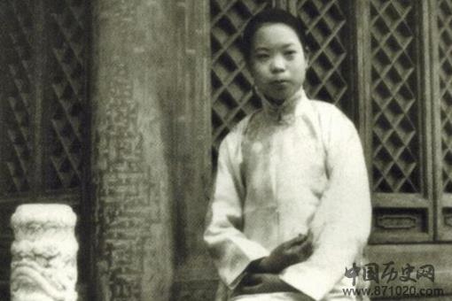 文秀与溥仪离婚后真的没有再嫁人吗?文秀为何选择终生不嫁?