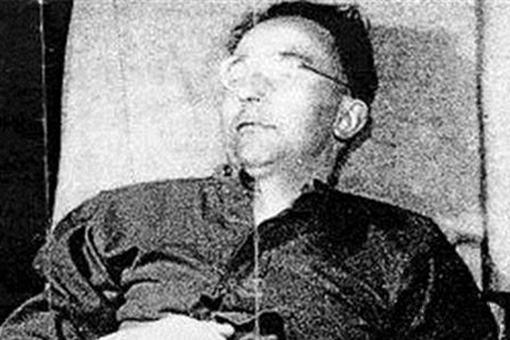 希姆莱最后是怎么死的?揭秘希姆莱死亡细节 希姆莱最后是怎么死的?揭秘希姆莱死亡细节