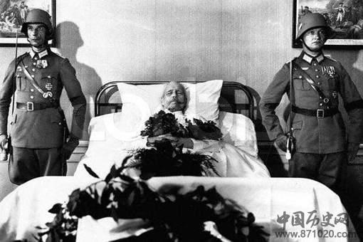 兴登堡在德意志的权利有多大?为何比德皇的权利还高?