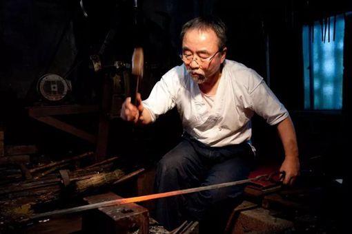 吉原义人为何能成为国宝级铸剑师 吉原义人人物简介
