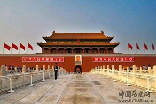 设计天安门的人是谁?他是如何设计出来的?