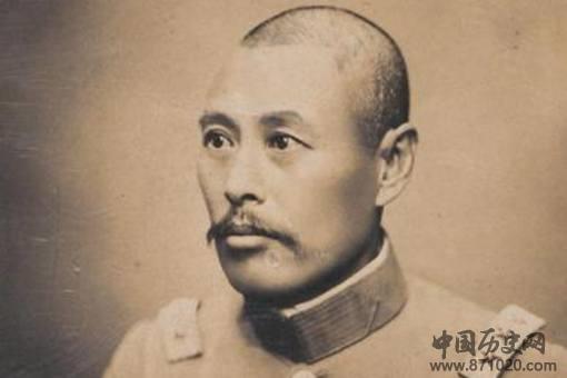 吴佩孚生前遭老百姓唾弃,为何死后却有上万老百姓为其送行?