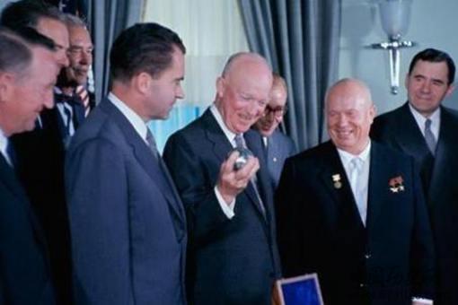 赫鲁晓夫退休后的生活是怎样的?揭秘赫鲁晓夫的晚年生活