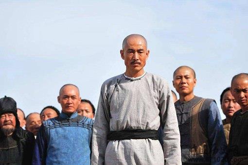 电视剧的于成龙和历史有何差别?他是一个怎样的人?