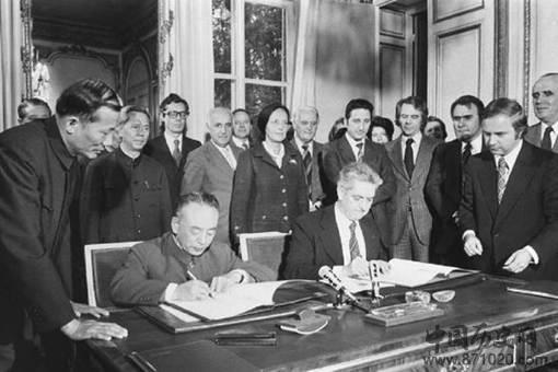 戴高乐成为法国总统后为何首先选择访问中国? 戴高乐成为法国总统后为何首先选择访问中国?