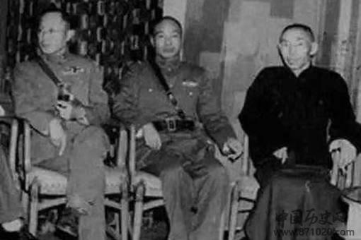杜月笙作为黑帮老大为何会有那么多人敬重他?杜月笙的为人是怎样的?