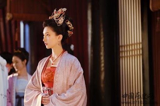 宋仁宗并不爱曹皇后,为何她还能稳坐后位二十多年?