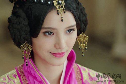 西夏没藏太后是怎样成为皇太后的?她和李元昊是什么关系?