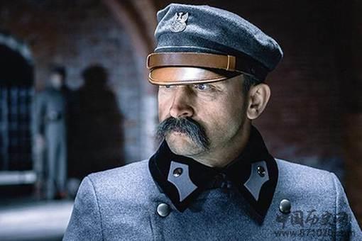 波兰国父毕苏斯基是一个怎样的人?为何希特勒和斯大林都畏惧三分?