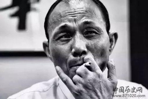 尧建云怎么断手脚的 尧建云的故事介绍 尧建云怎么断手脚的 尧建云的故事介绍