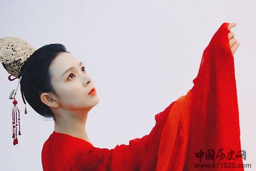 无心法师3青鸾和岳绮罗关系揭秘,青鸾结局怎么样了?
