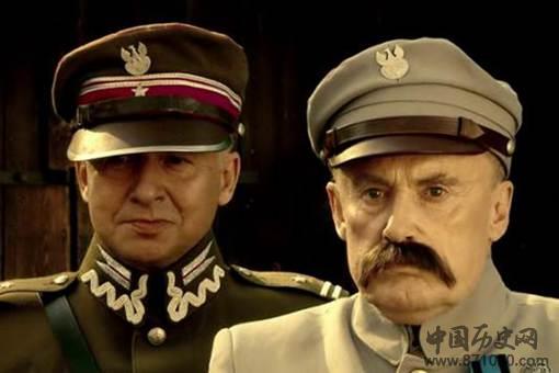 波兰国父毕苏斯基是一个怎样的人?为何希特勒和斯大林都畏惧三分?