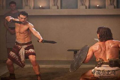 古罗马首富克拉苏是如何走向衰亡的? 古罗马首富克拉苏是如何走向衰亡的?