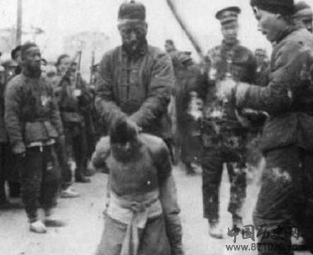 古代砍头为什么要午时三刻秋后问斩 难道说砍头要选黄道吉日吗