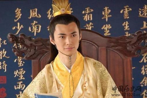 严嵩为何会得到皇帝的宠爱?他使用了什么方法?