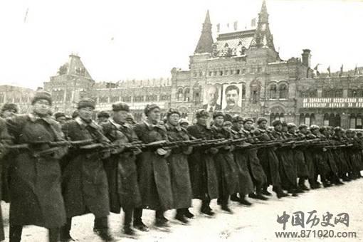 莫德尔为何能不到3个月的时间就晋升为司令?与莫斯科战役有什么关系? 莫德尔为何能不到3个月的时间就晋升为司令?与莫斯科战役有什么关系?