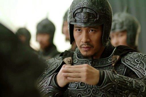 张郃和张辽谁厉害?张辽连太史慈都打不过为什么还说他更厉害?