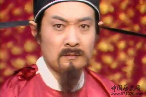 贾雨村是什么样的人?曾帮贾赦夺扇其实另有所图