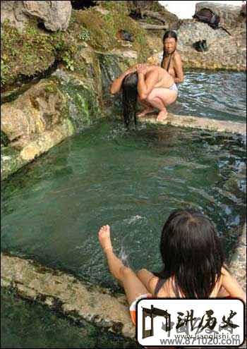 令人心跳的男女共浴