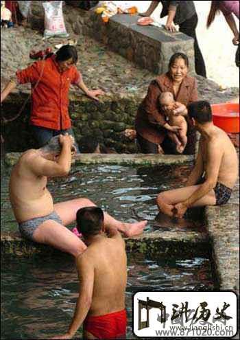 令人心跳的男女共浴