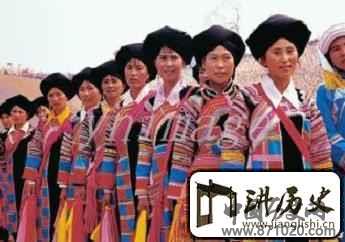 拉祜族衣服有何特点?拉祜族穿衣有何习俗