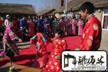 赫哲族习俗赫哲族婚礼有何特别之处