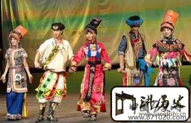 羌族服饰简介羌族男女习惯穿啥样的衣服