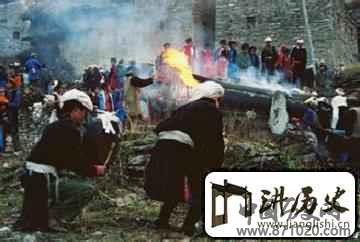 羌族丧葬习俗羌族人是怎样进行吊唁的