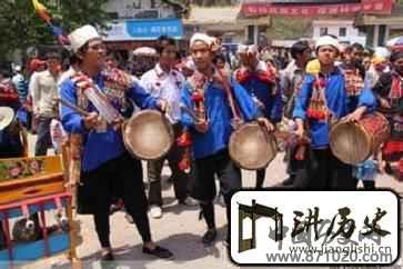 德昂族服饰德昂族服饰有何民族特色