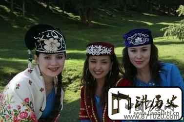 塔塔尔族的饮食习俗塔塔尔族主食是什么