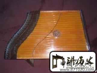 维吾尔族的“卡龙琴'有什么历史来源