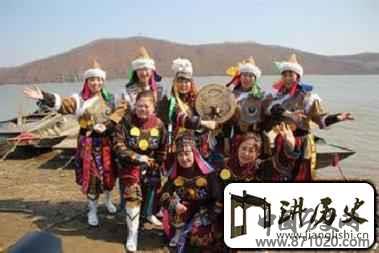 赫哲族习俗赫哲族是怎样过春节的