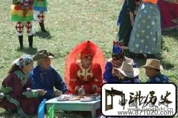 鄂温克族习俗鄂温克族婚礼是怎样的