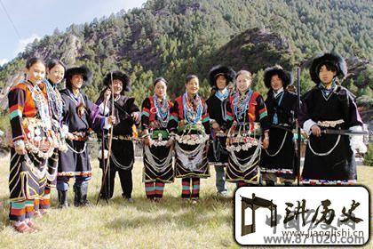 粗犷豪放的珞巴族服饰文化