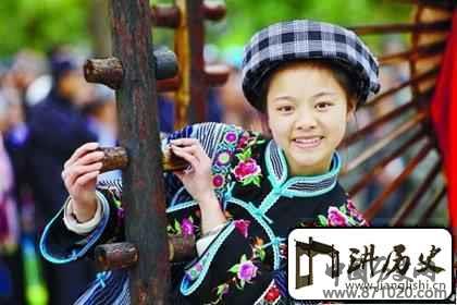 布依族服饰服饰面料多用什么有什么特点
