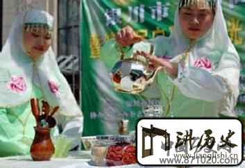 回族习俗回族人是怎样完成“小净”与“大净”的