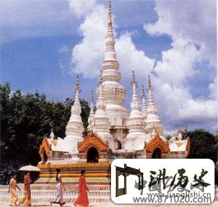 云南西双版纳曼飞龙笋塔