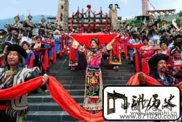 羌族服饰羌族男女服饰都有啥特点