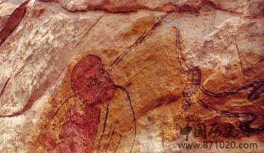 广东阳春发现“达摩”岩画悬崖构成天然神龛