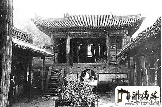 介休县板峪乡龙天庙、关帝庙、纯阳宫之间的戏台