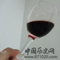 教你正确的拿葡萄酒杯方式-酒知识,酒文化,酒品评,酒友家园!-闻酒知香