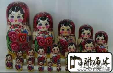 俄罗斯族的“套娃”究竟是怎样得名的