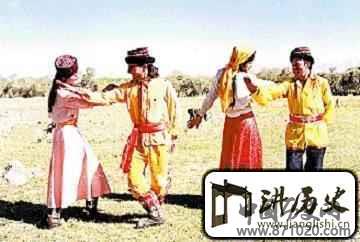 塔吉克族男女是怎样以物传情的