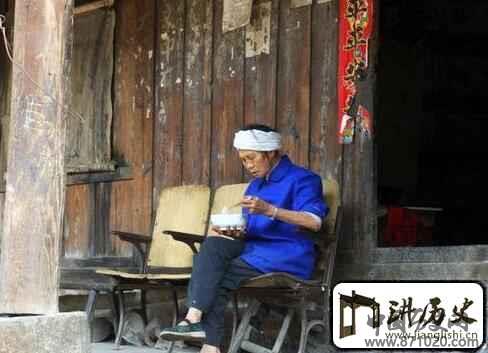 土家族的服饰土家人包白帕子是怎么回事