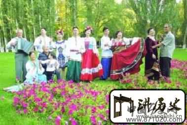 俄罗斯族服饰俄罗斯族服饰究竟有多美