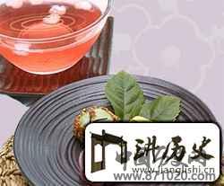 韩国美食三绝之泡菜米糕烤排骨