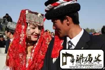 塔吉克族男女是怎样以物传情的