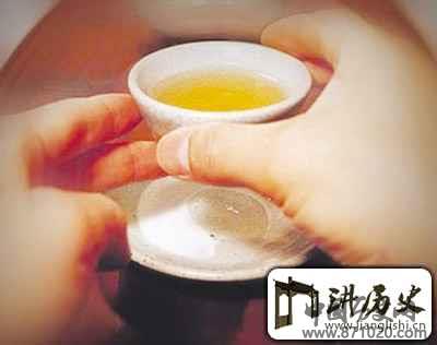 敬茶的礼仪应该注意什么