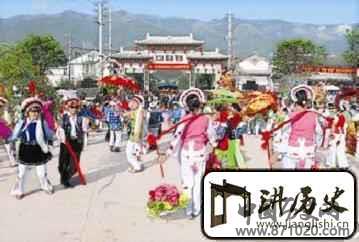 白族传统的三月街有着怎样的来源和历史